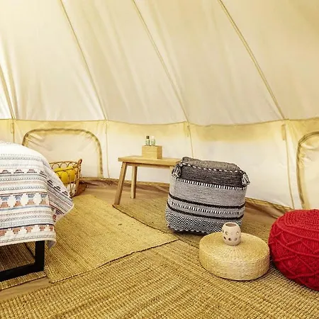 Glamping Salmarina La Santa