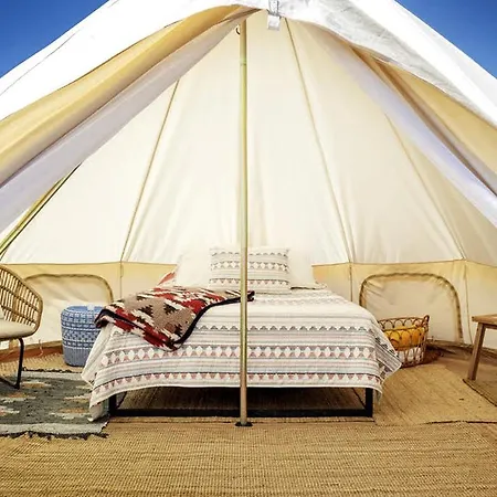 Glamping Salmarina * La Santa